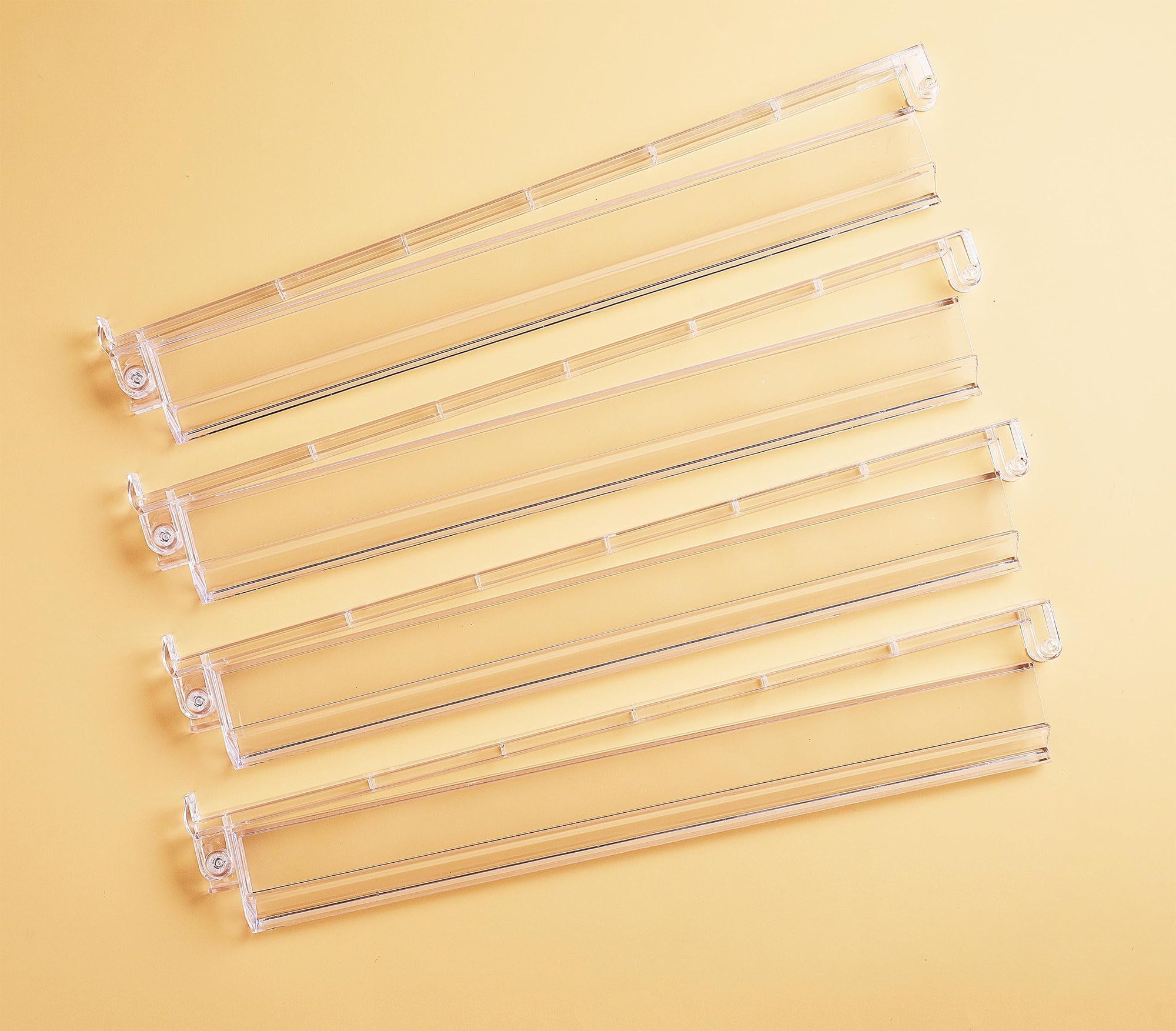 Clear acrylic rack-and-pusher set for four Mahjong players